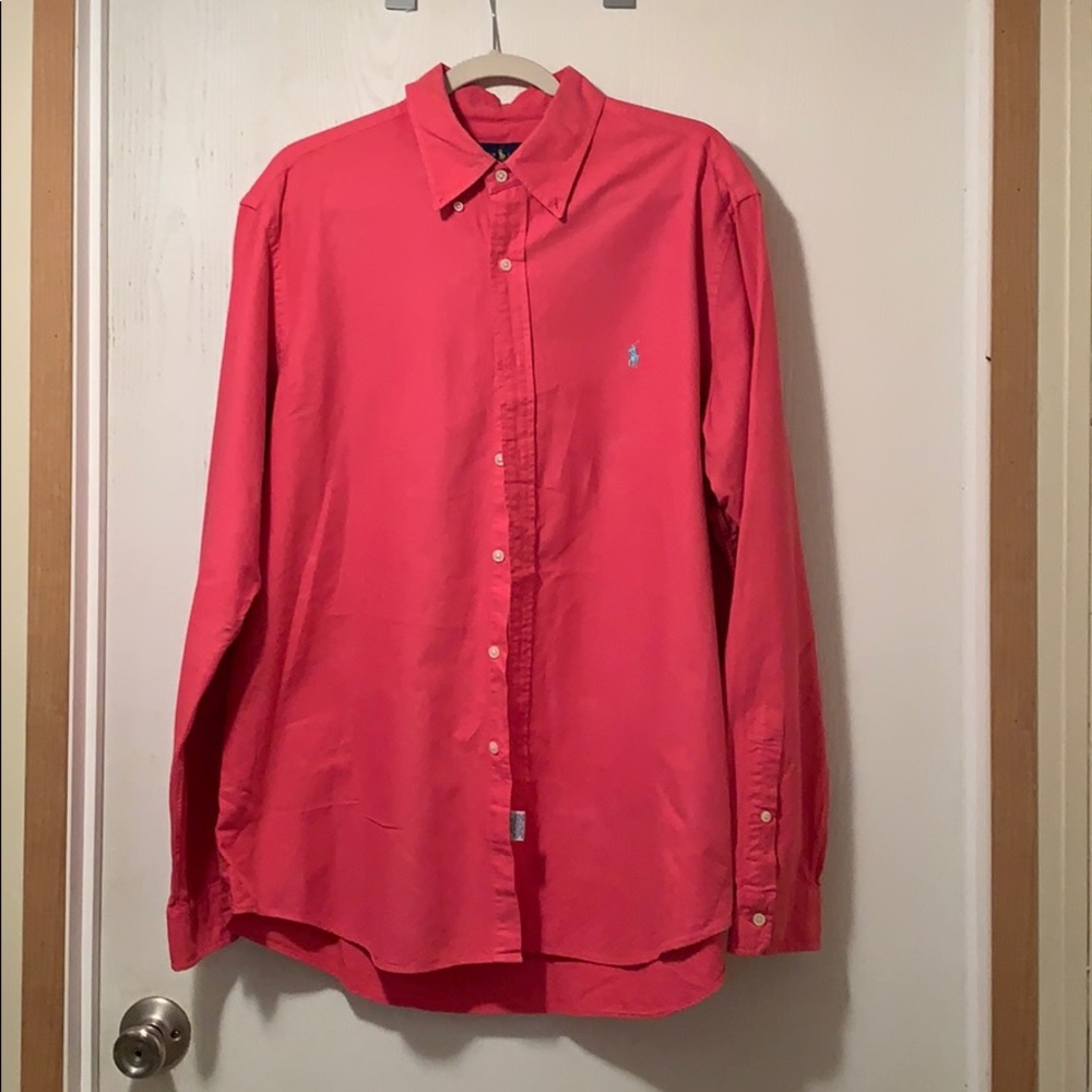 Men’s Raulph Lauren button down shirt.